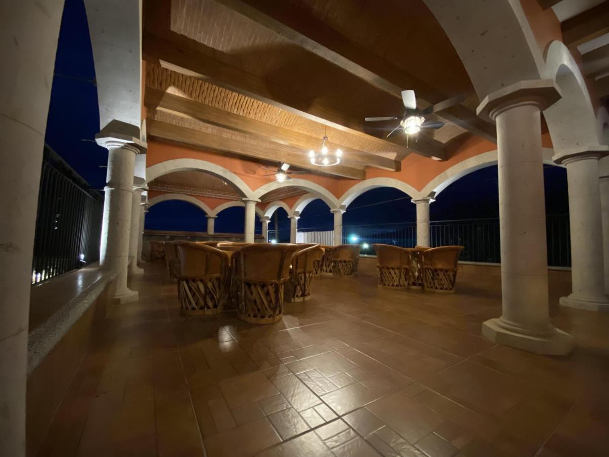 Hotel Real De Los Álamos Esterno foto