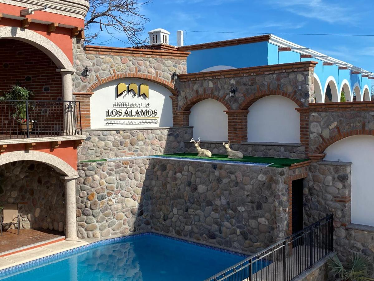 Hotel Real De Los Álamos Esterno foto