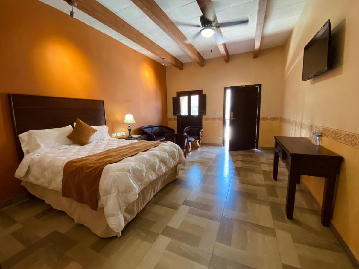 Hotel Real De Los Álamos Esterno foto