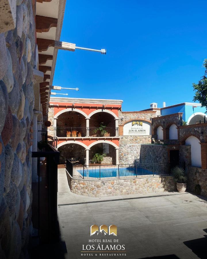 Hotel Real De Los Álamos Esterno foto