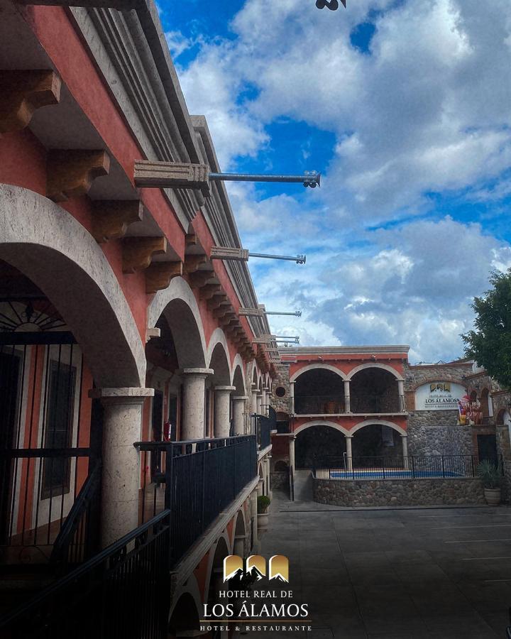Hotel Real De Los Álamos Esterno foto
